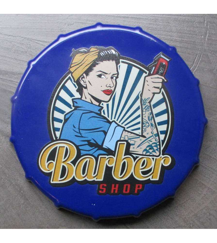 Plaque Metal Capsule Barber Avec Une Pin Up 21cm Rosie La Riveteuse 